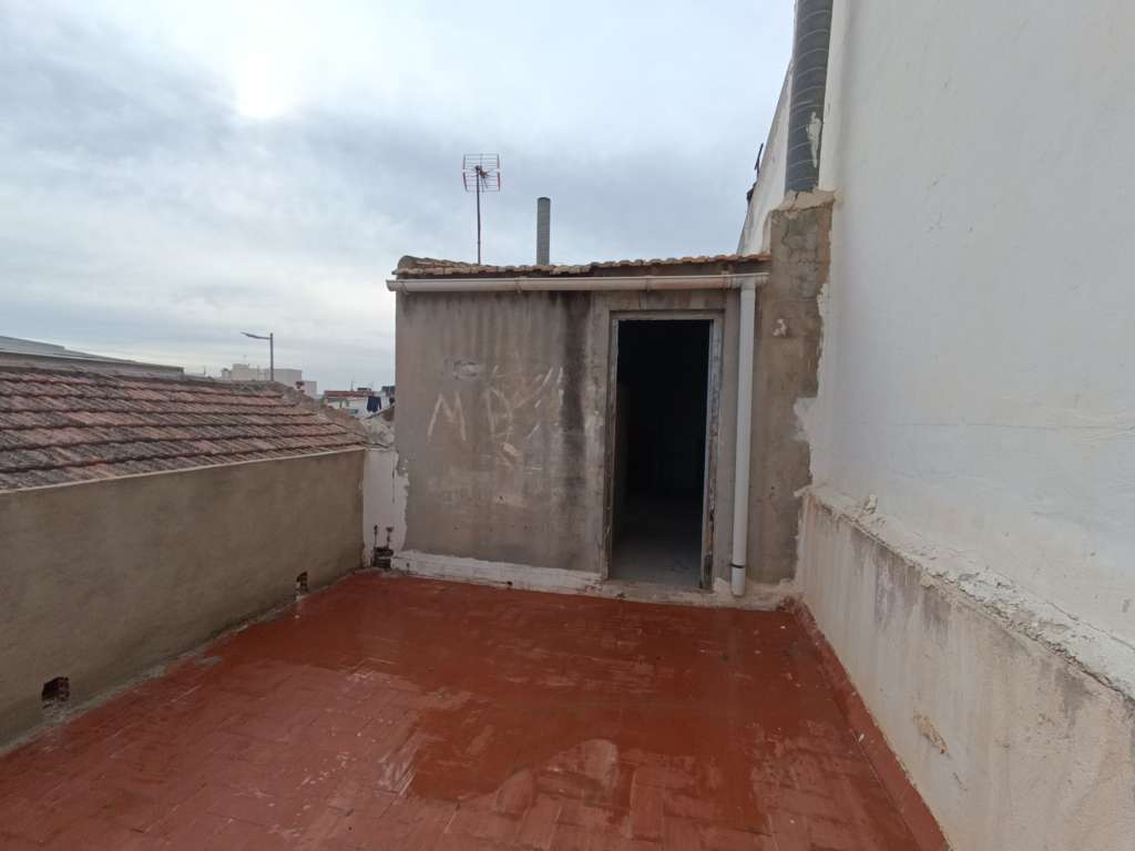Terraced house on Calle Nuestra Señora de Loreto — image 15